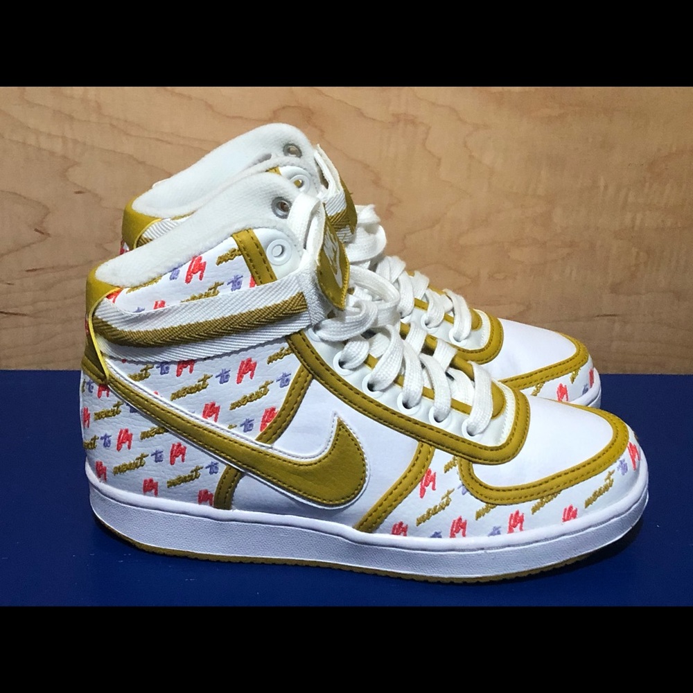 NEW Nike Vandal HI LX
